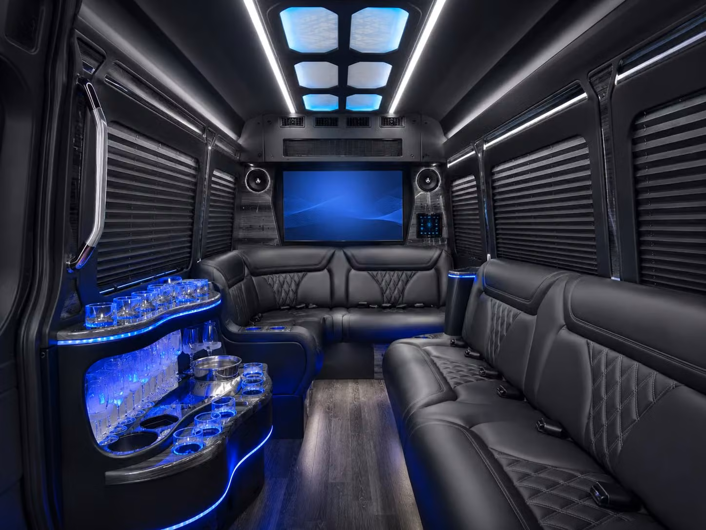 corporate retreat and team building transportation in sioux city