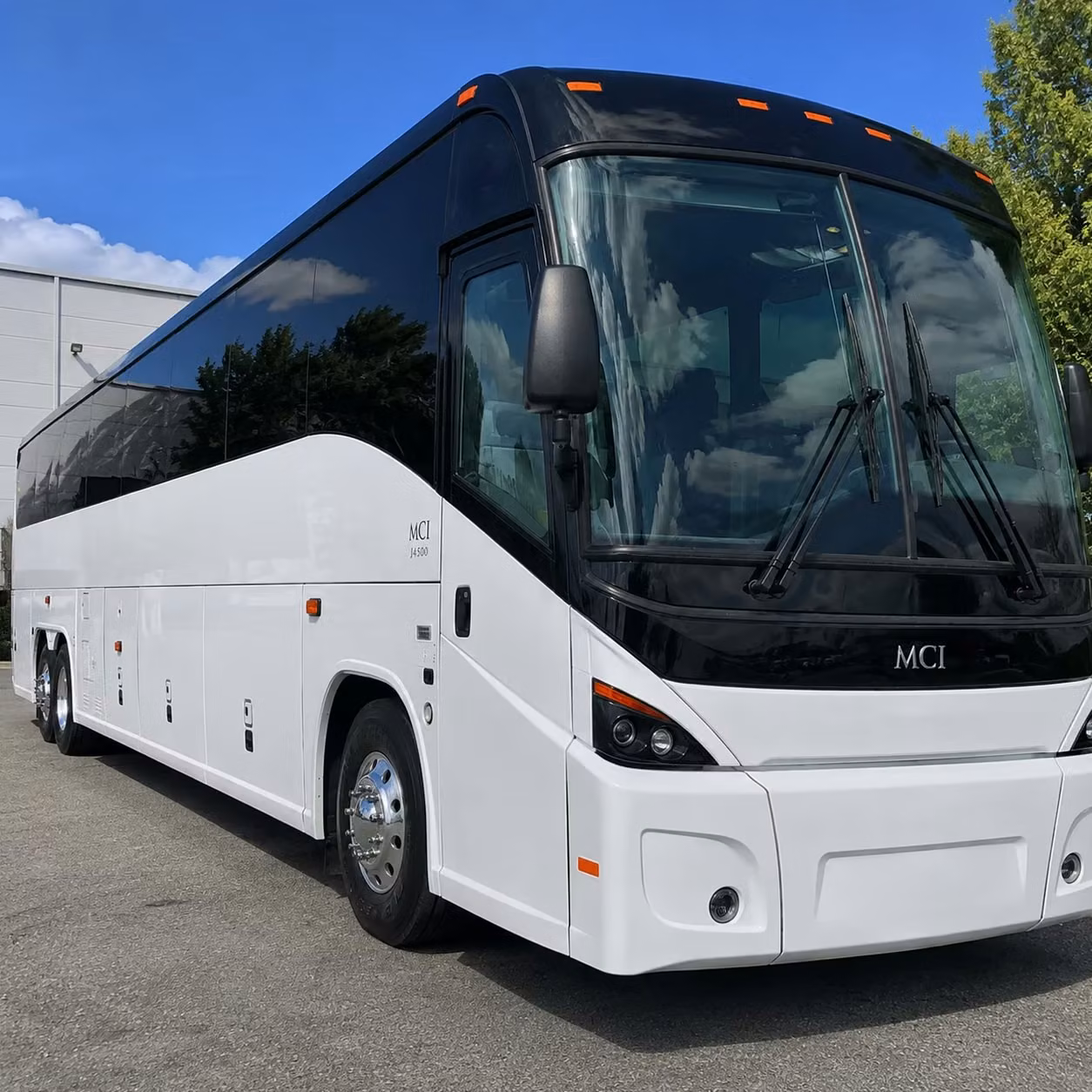 for quick and easy group transfers to sioux gateway airport