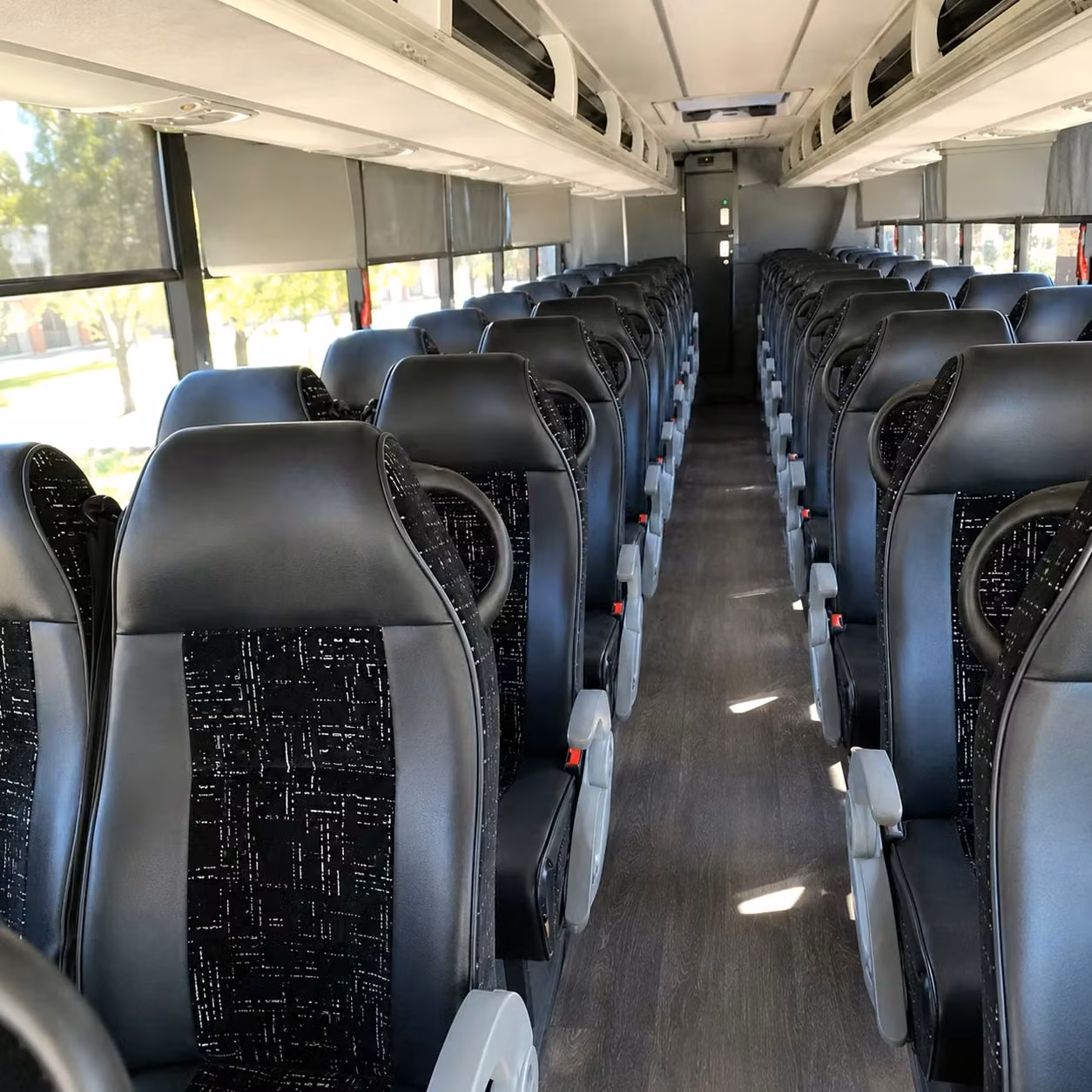 sioux city charter buses