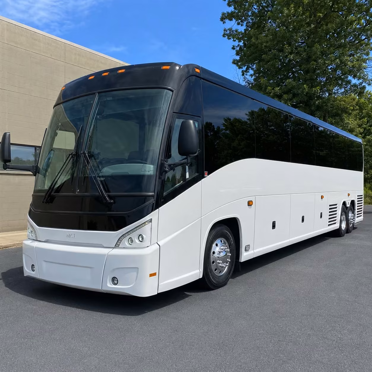 siouxcitycoachbusservice com is here for multi day and multi state bus trips from sioux city